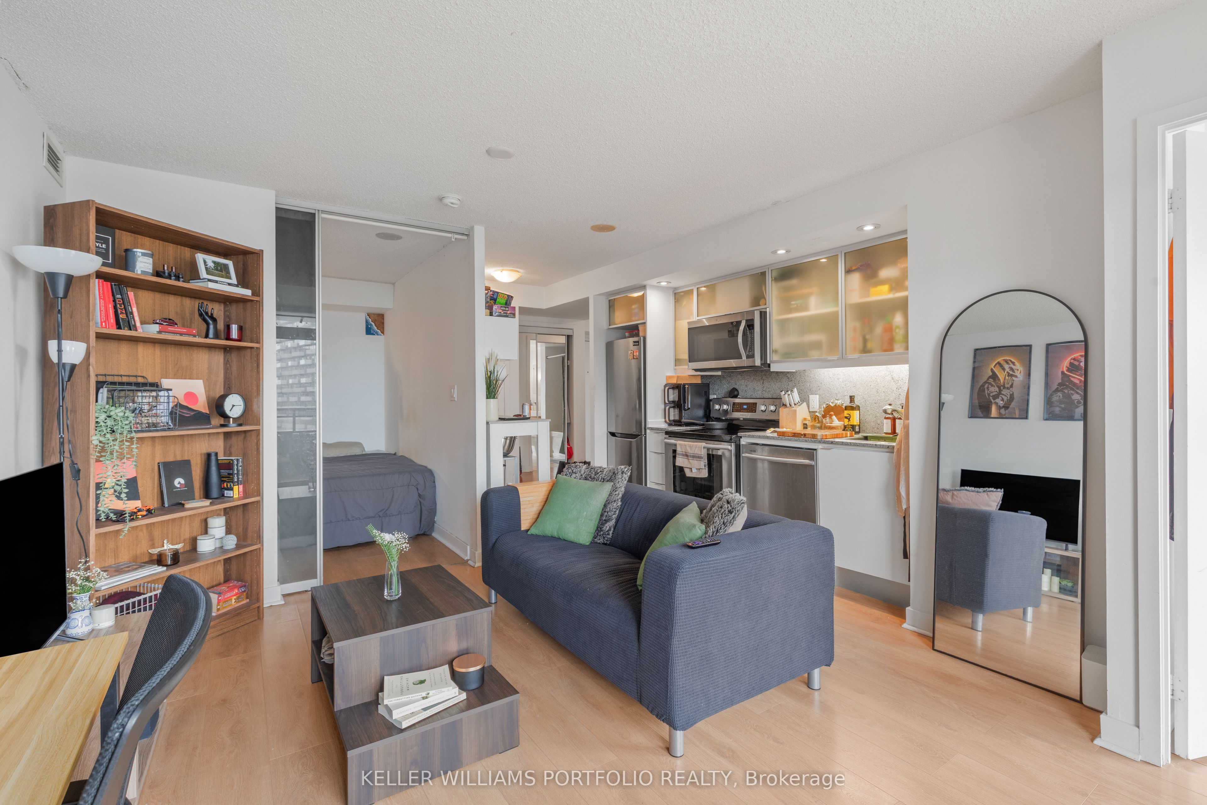 Additional image 6 of 3711-25 Telegram Mews, Toronto, ON, M5V 3Z1