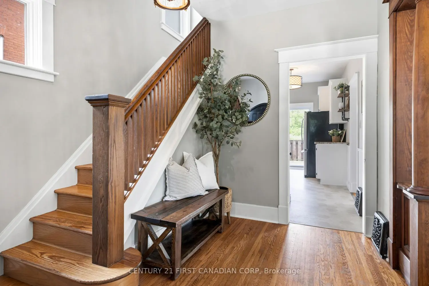 170 Wilson Avenue photo 5