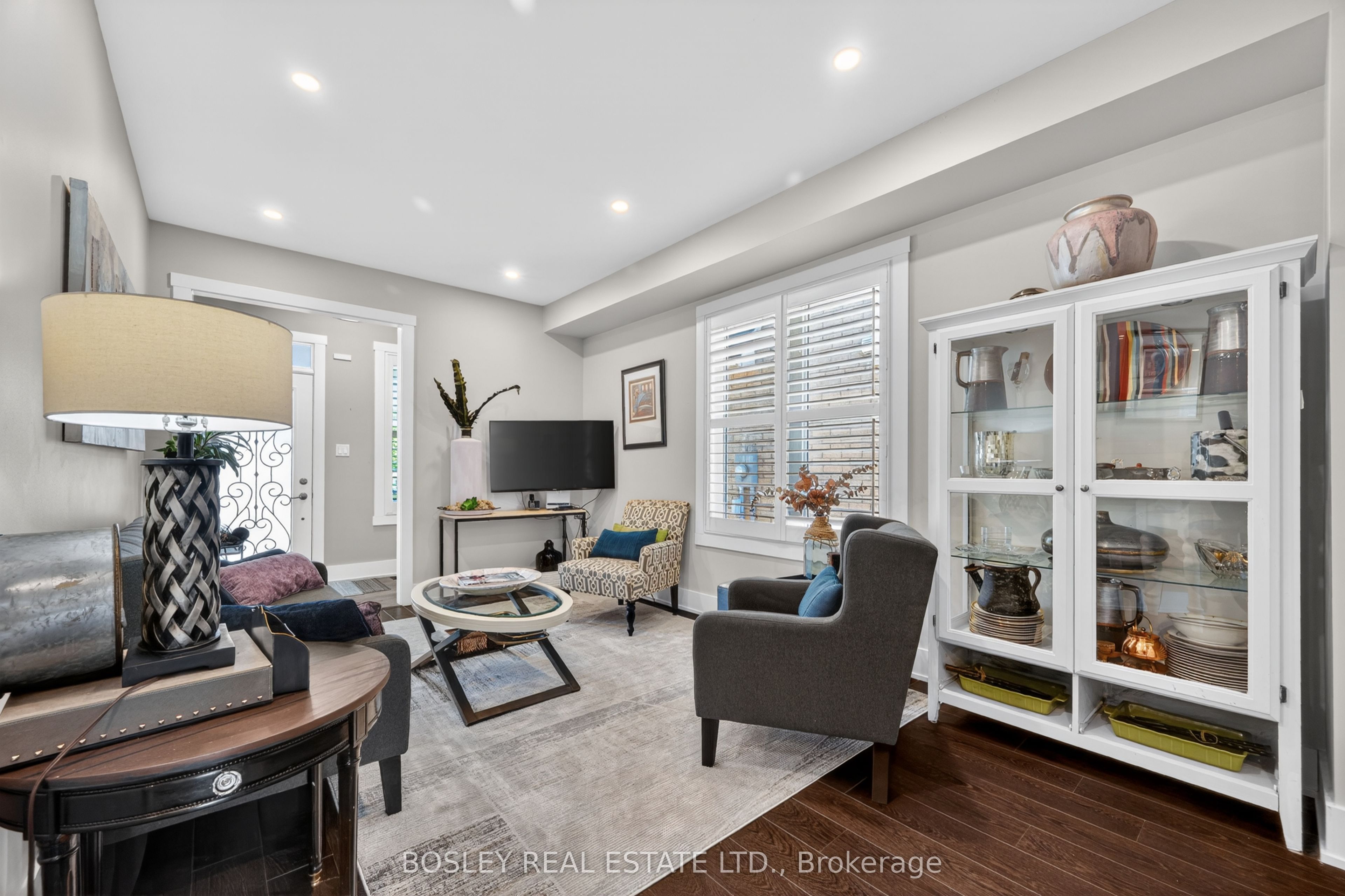 Additional image 4 of 2 Bettina Place, Whitby, ON, L1R 0E8
