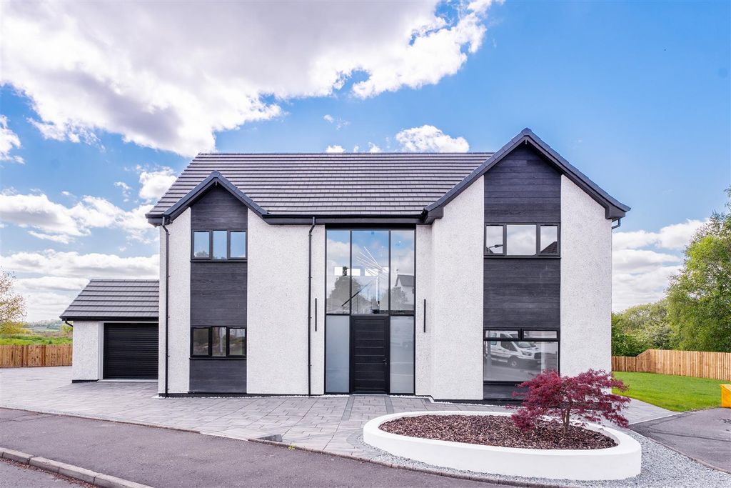 Additional image 3 of 4 bed detached house for saleLawson Avenue, Motherwell ML1