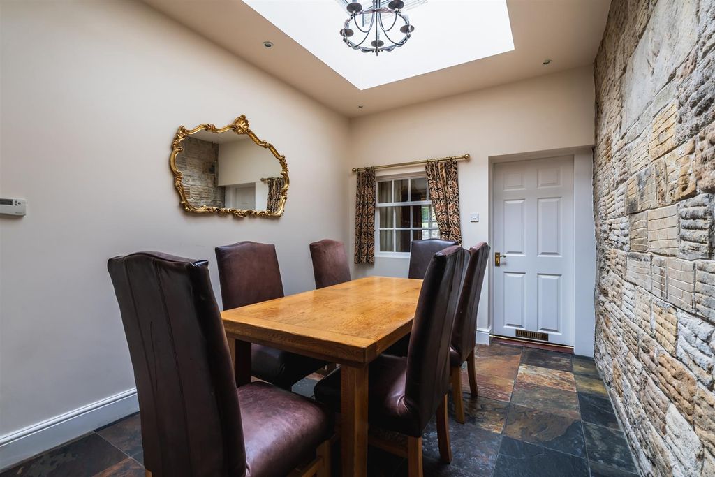 Additional image 21 of 5 bed detached house for saleVicarage Lane, Dore, Sheffield S17