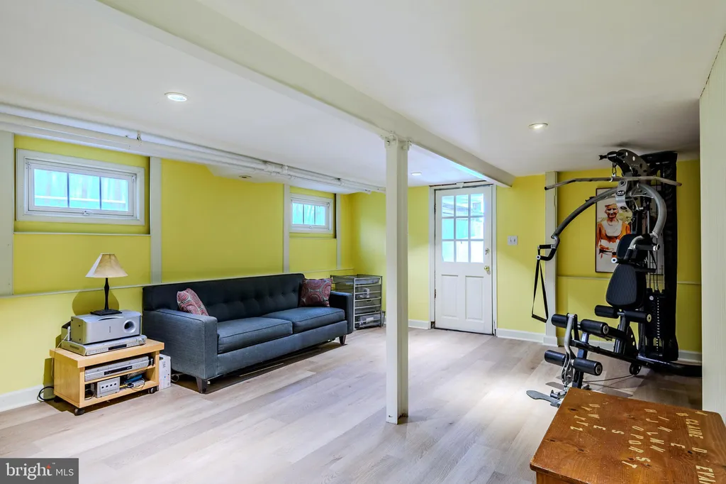 Additional image 19 of 4537 44th Street NW, Washington, DC 20016