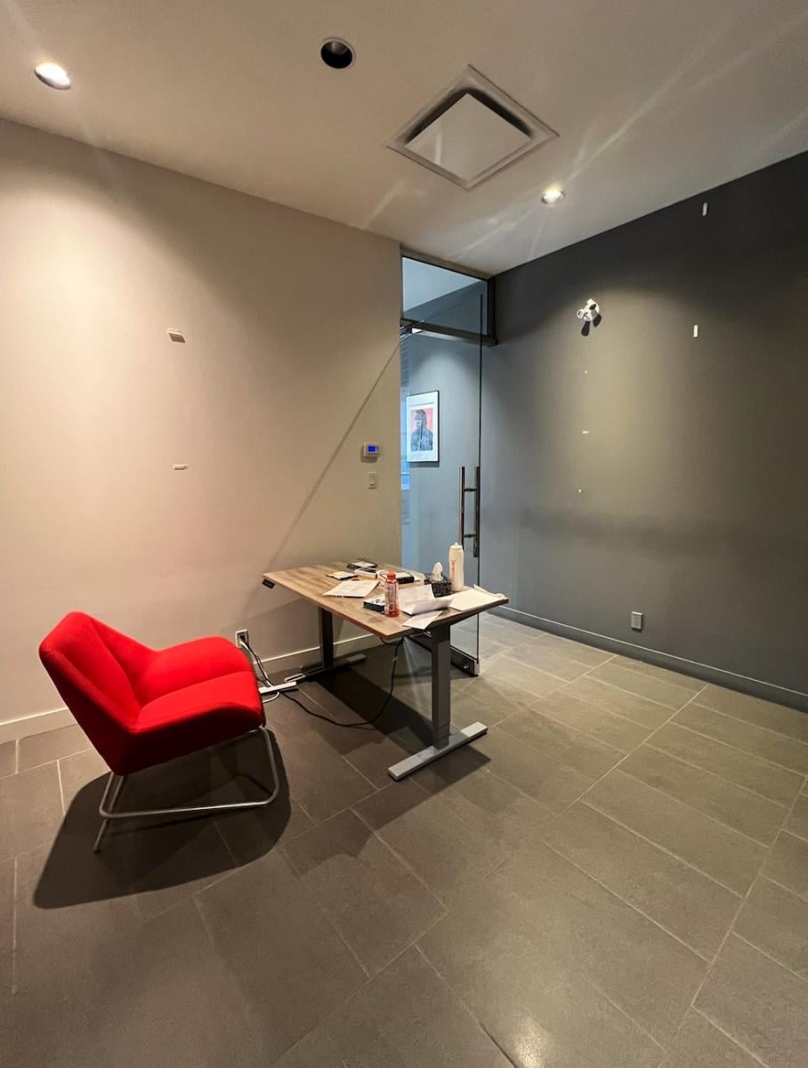 Additional image 5 of 11956 Jasper Avenue NW, Edmonton, AB, T5K0P1