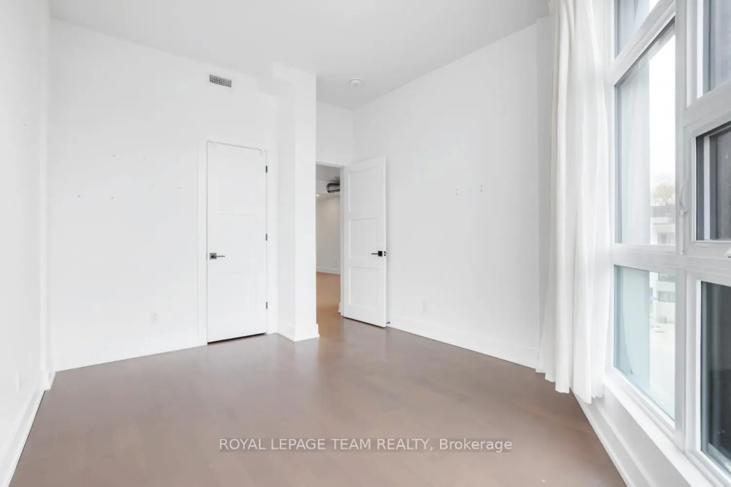 Additional image 16 of 101 Pinhey Street 303