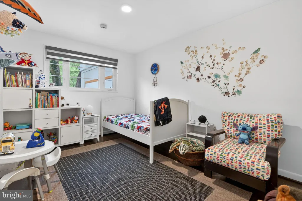 Additional image 19 of 5211 Nebraska Avenue NW, Washington, DC 20015