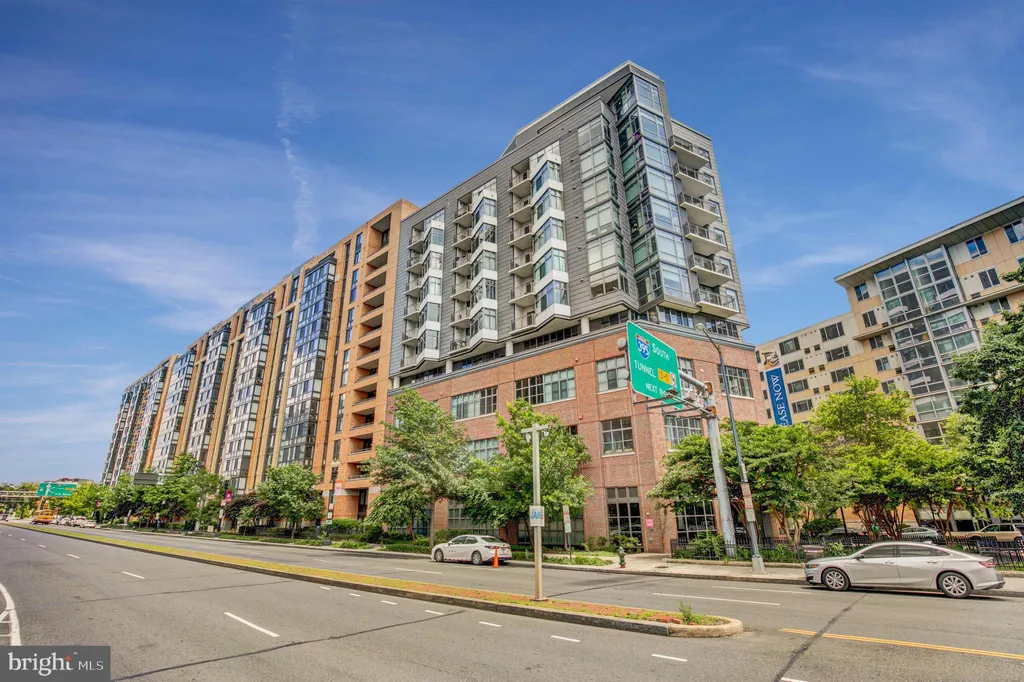 Additional image 58 of 460 New York Avenue NW Unit 607, Washington, DC 20001