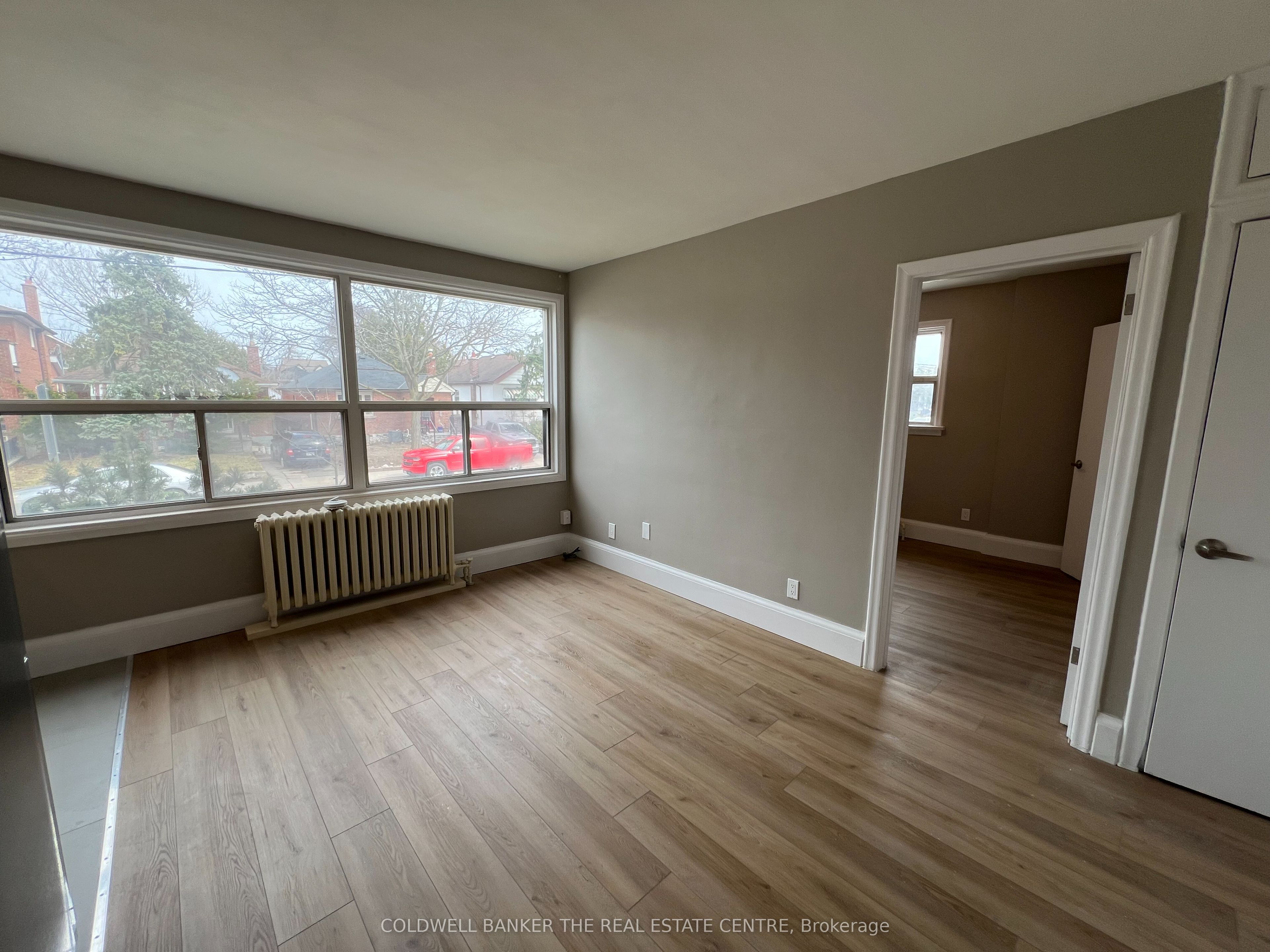 Additional image 4 of 7-108 Grandville Avenue, Toronto, ON, M6N 4V2