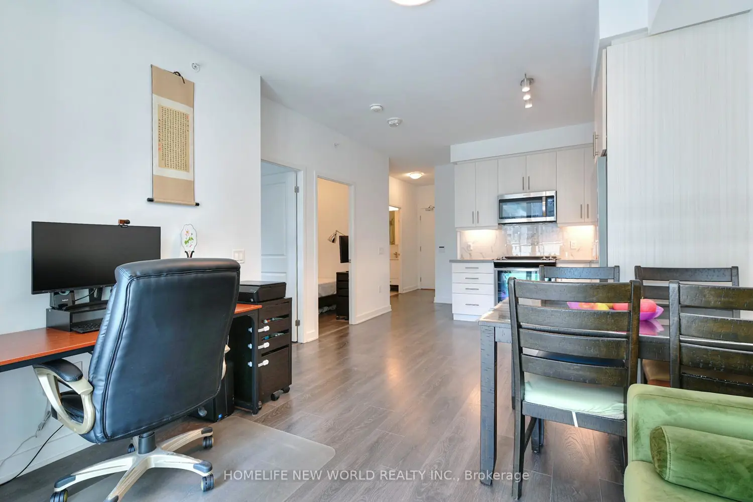 Additional image 12 of 85 Oneida Crescent 811