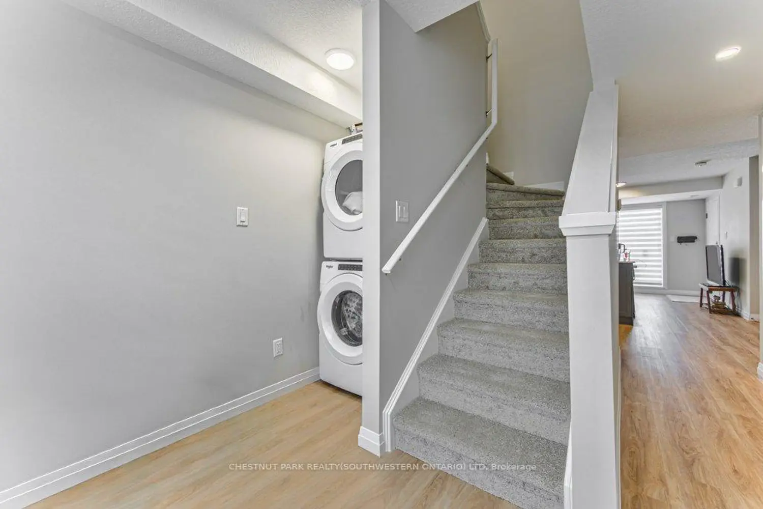 Additional image 14 of 410 Northfield Drive B11