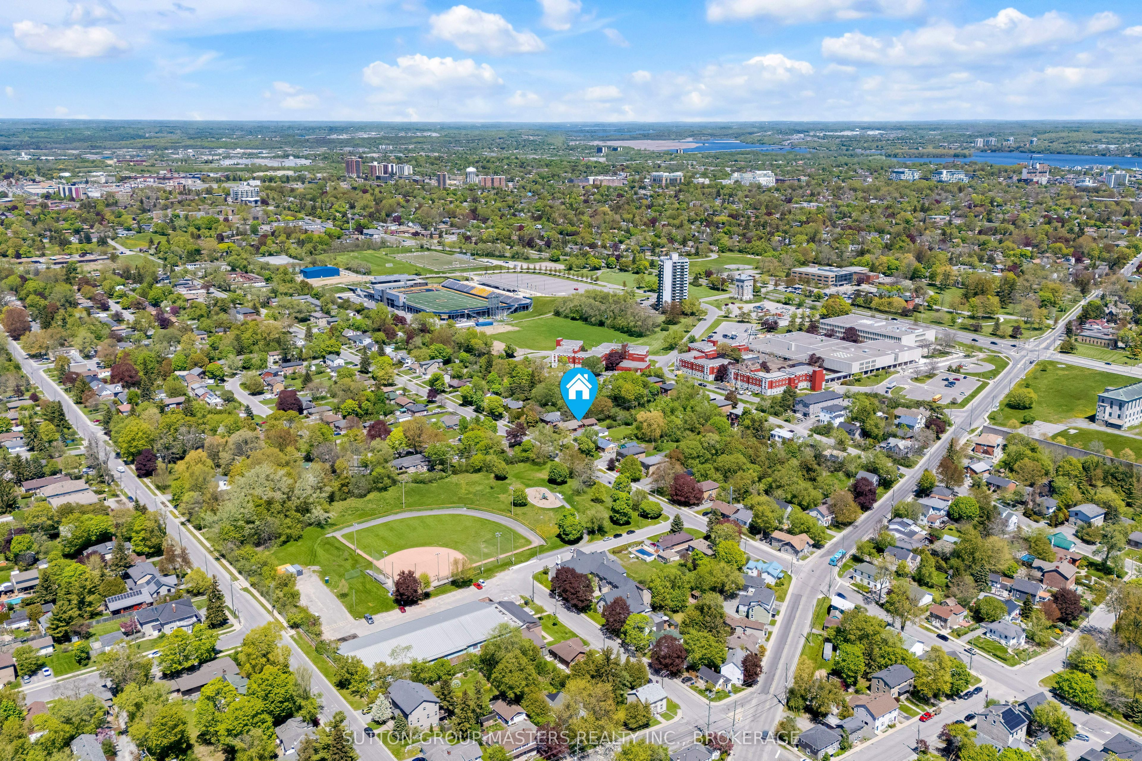 Additional image 5 of 215 Yonge Street, Kingston, ON, K7M 1G2
