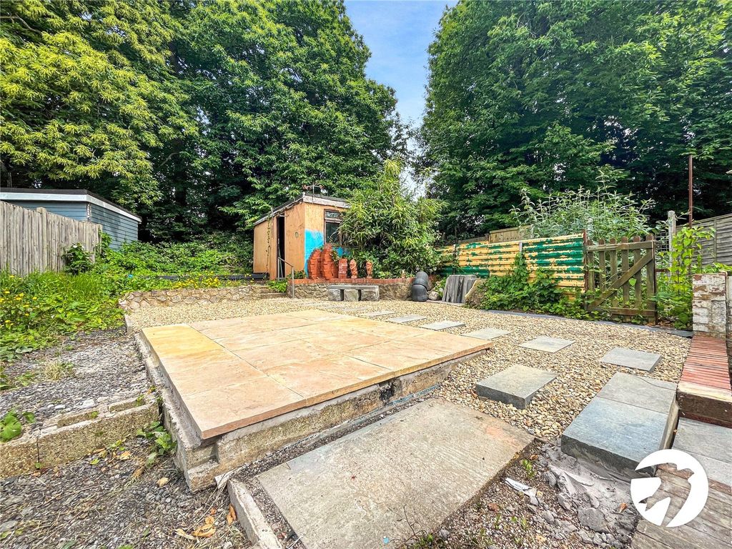 Additional image 9 of 3 bed semi-detached house for saleCamp Way, Maidstone, Kent ME15