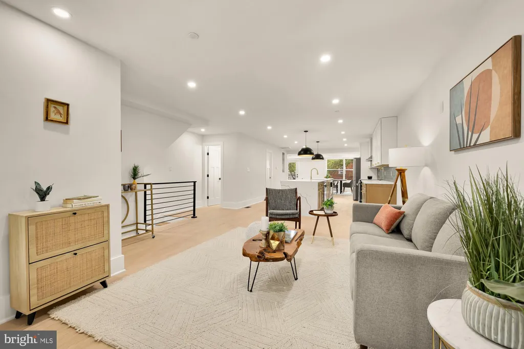 Additional image 3 of 5703 9th Street NW Unit 1, Washington, DC 20011
