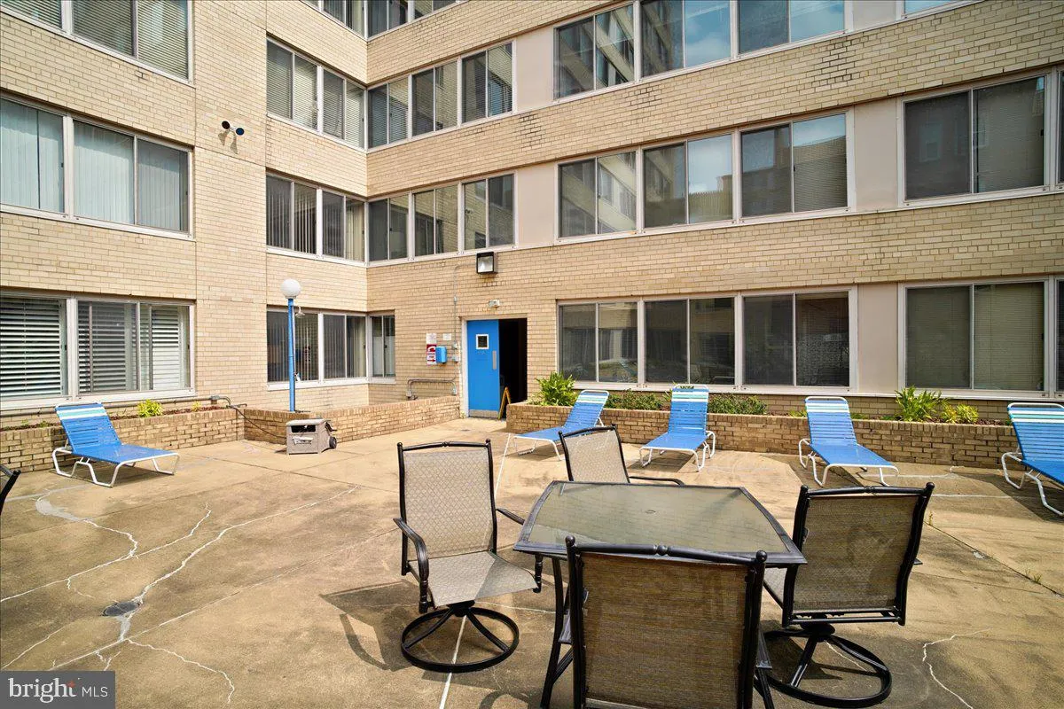 Additional image 48 of 922 24th Street NW Unit 415, Washington, DC 20037
