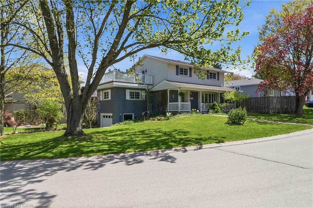 66 Skyline Drive, Dundas, ON, L8C 3S6