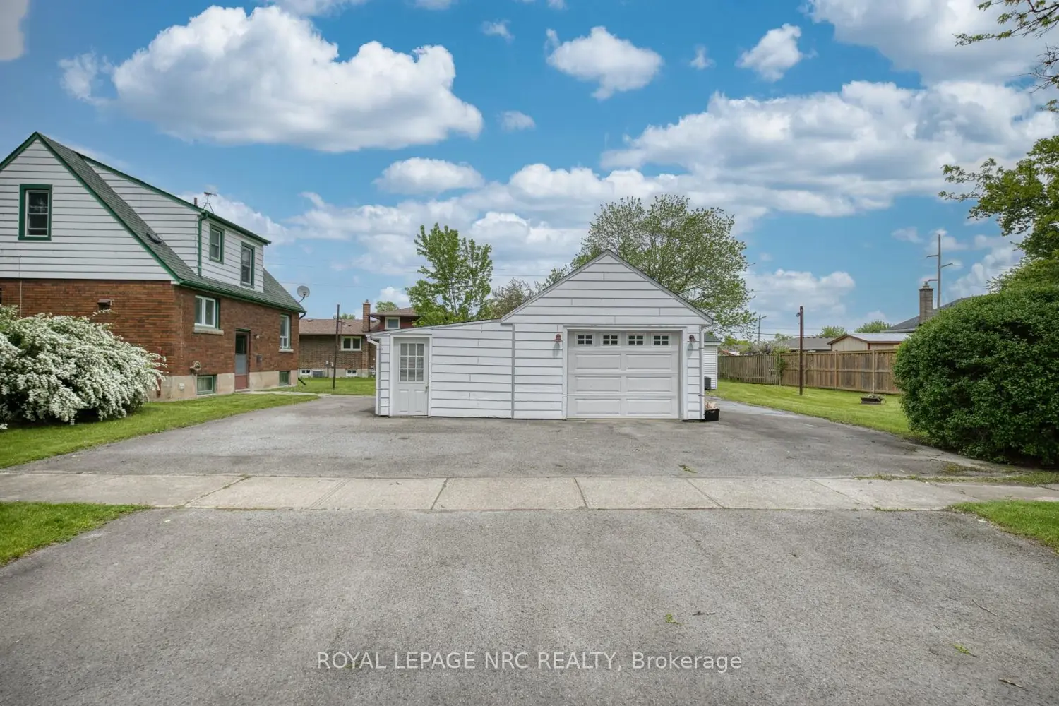 Additional image 13 of 4076 Welland Street