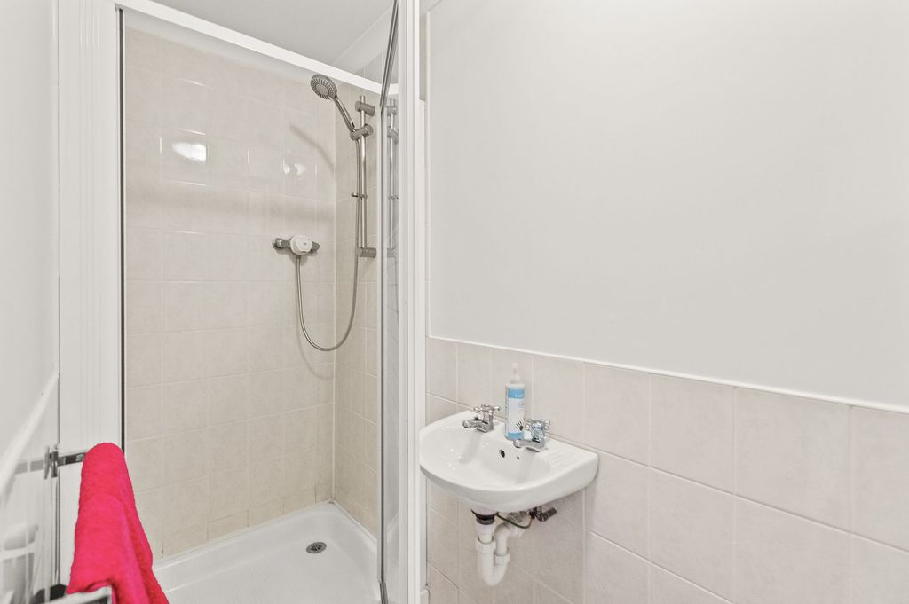 Additional image 11 of 3 bed flat for saleAllan Park, Stirling FK8