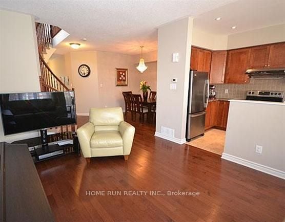 Additional image 4 of 608 Remnor Avenue, Ottawa, ON, K2T 0A6