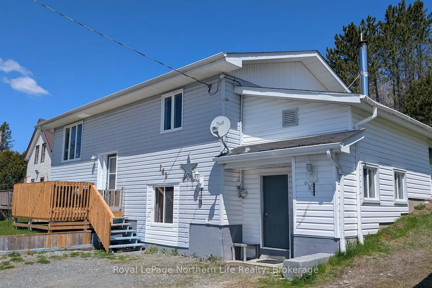 141 Larocque Street