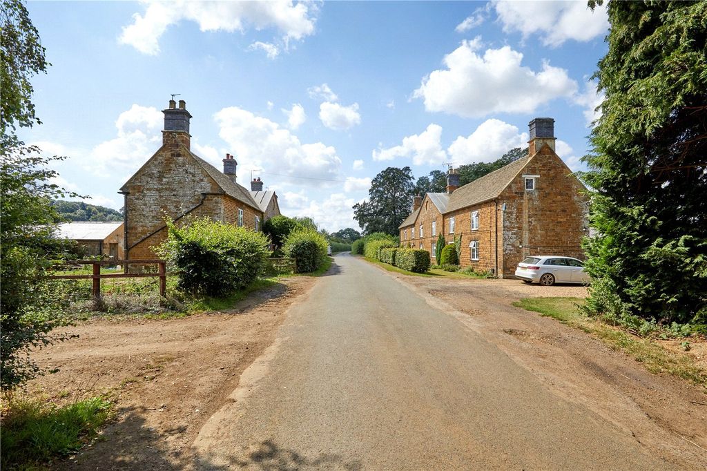 Additional image 17 of Equestrian for saleLot 2 | Edgcote Farms, Edgcote, Banbury, Northamptonshire OX17