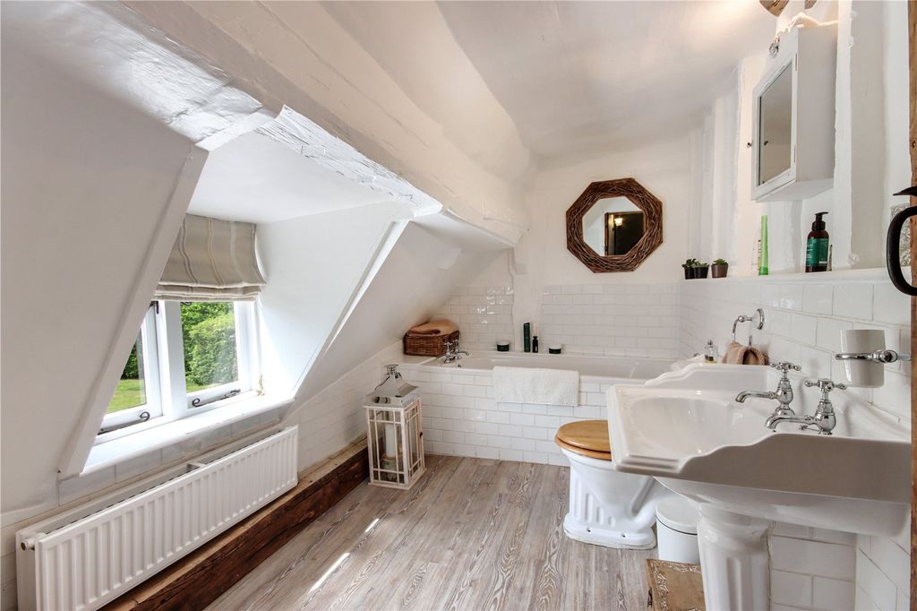 Additional image 18 of 7 bed detached house for saleDukes Place Cottage, Mereworth Road, West Peckham, Maidstone, Kent ME18