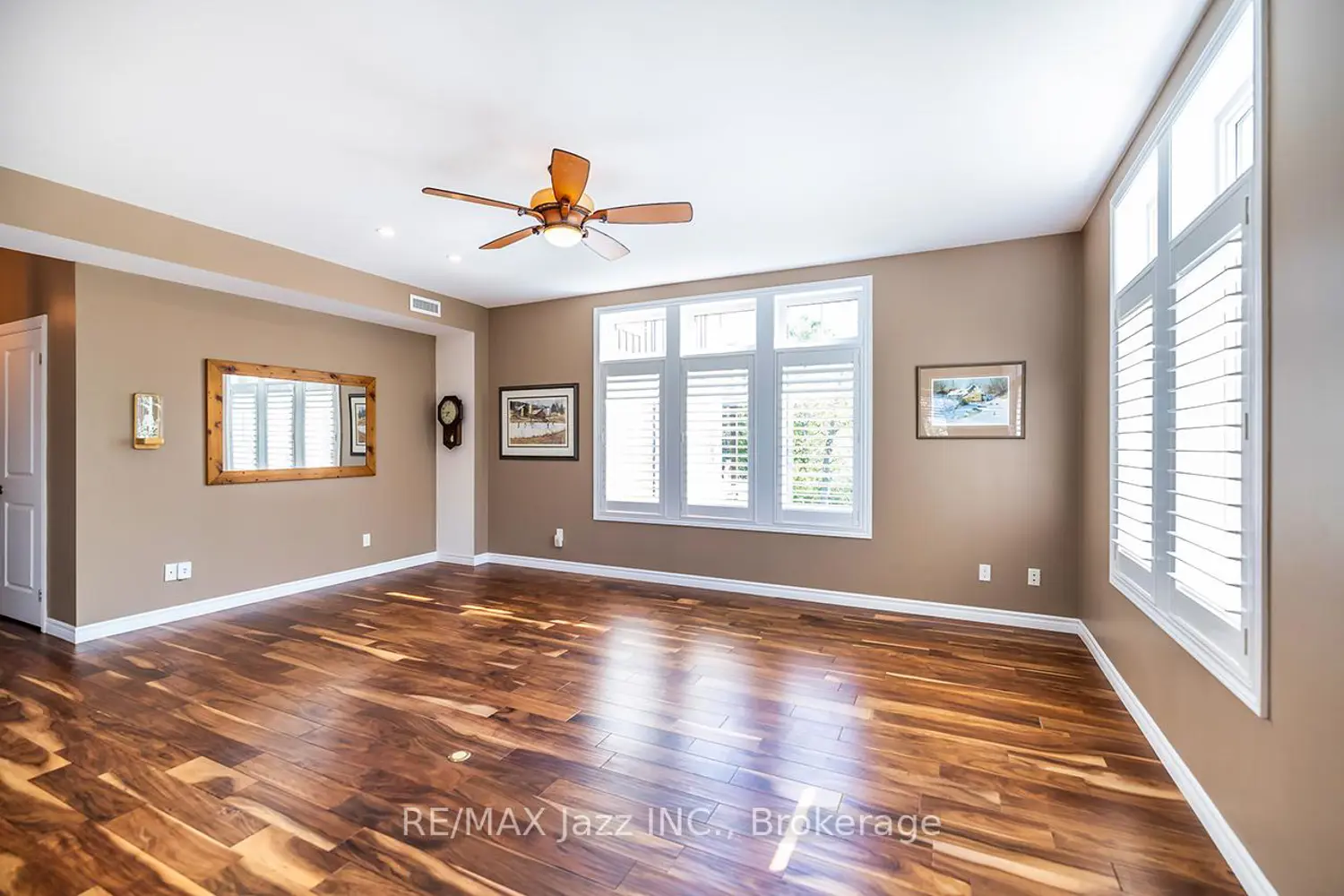 Additional image 6 of 29 Lakewood Crescent 111