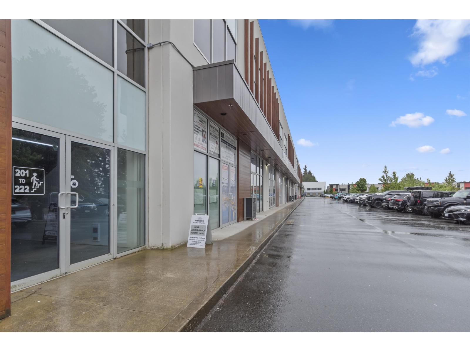 Additional image 2 of 220-1779 Clearbrook Road, Abbotsford, BC, V2T5X5