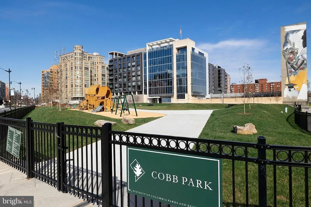 Additional image 39 of 400 Massachusetts Avenue NW Unit 622, Washington, DC 20001