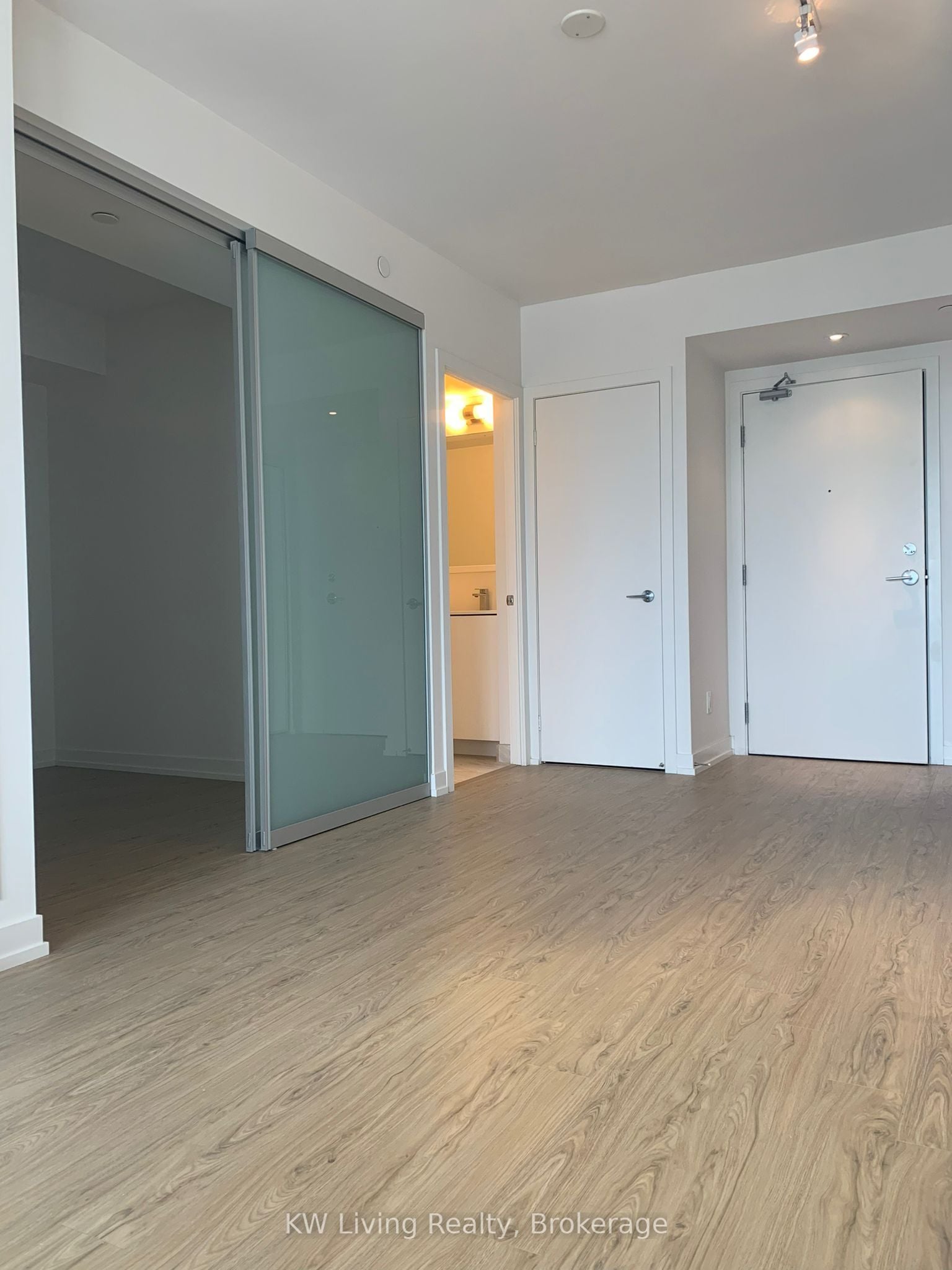 Additional image 3 of 4311-85 Wood Street, Toronto, ON, M4Y 0E8
