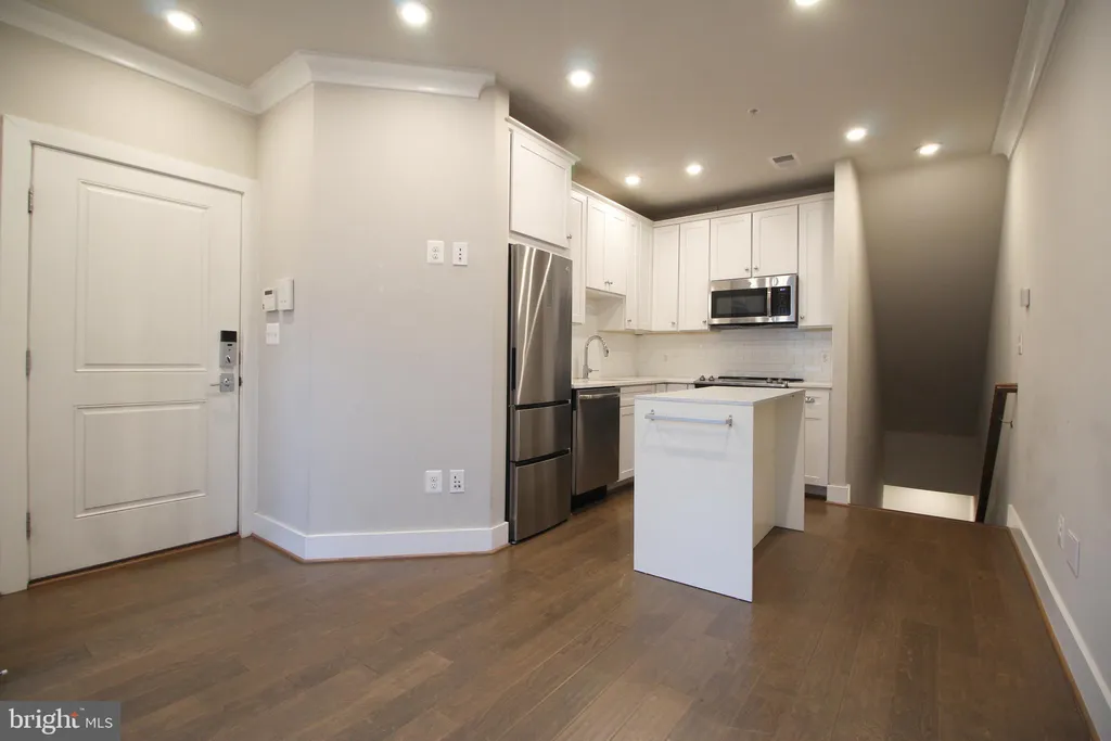 Additional image 10 of 7213 Georgia Avenue NW Unit 10-A, Washington, DC 20012