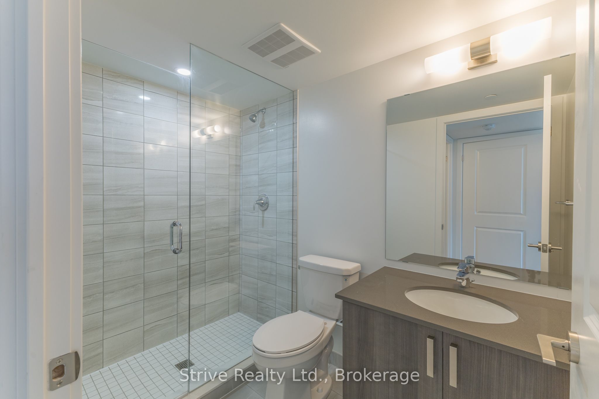 Additional image 5 of 1908-1010 Sandy Beach Road, Pickering, ON, L1W 0C7