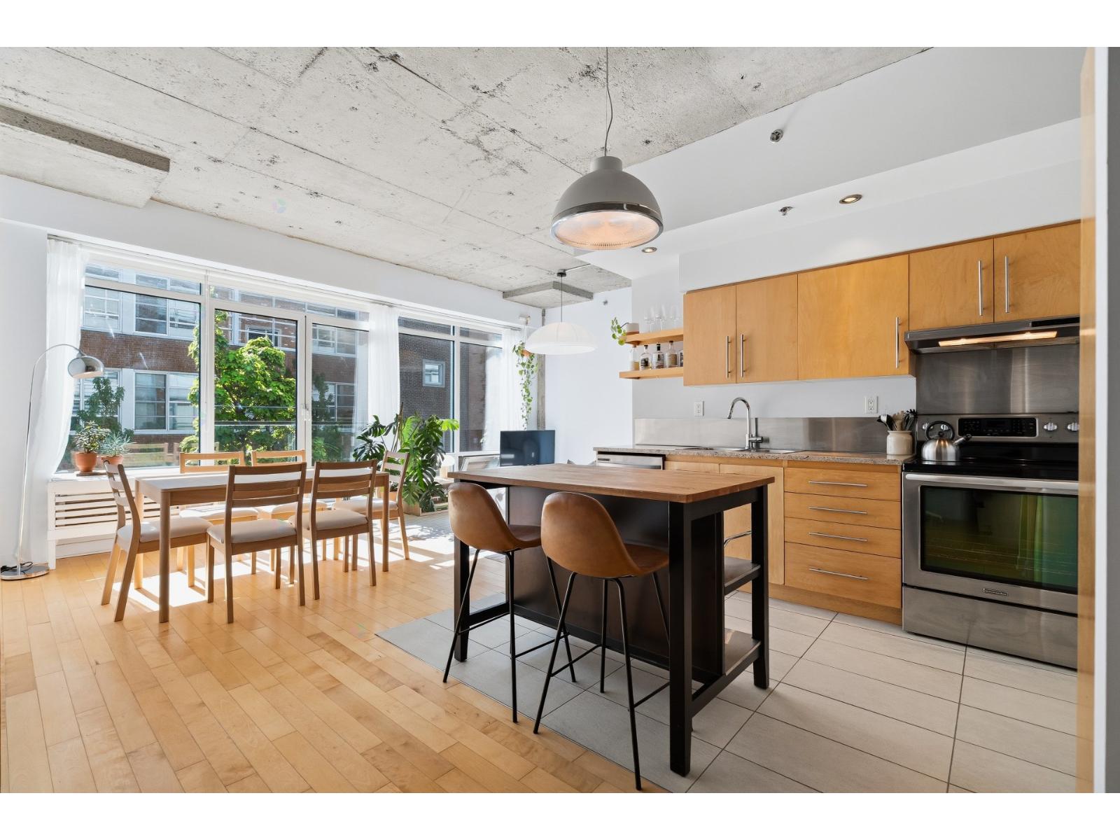 55 Rue Molière