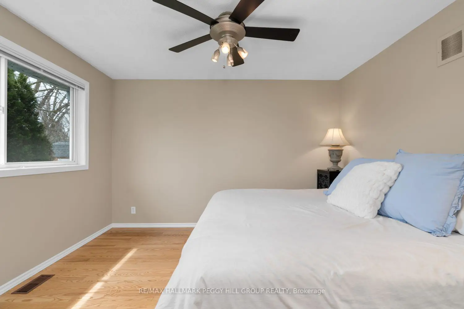 Additional image 6 of 996 Arnold Street
