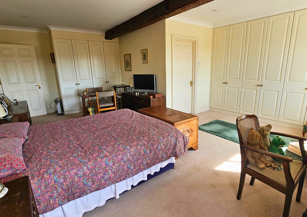 Additional image 8 of 2 bed flat for saleCrane Bridge Road, Salisbury SP2