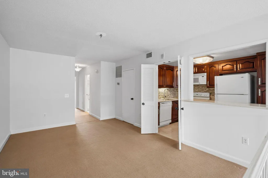 Additional image 15 of 3101 New Mexico Avenue NW Unit 817, Washington, DC 20016