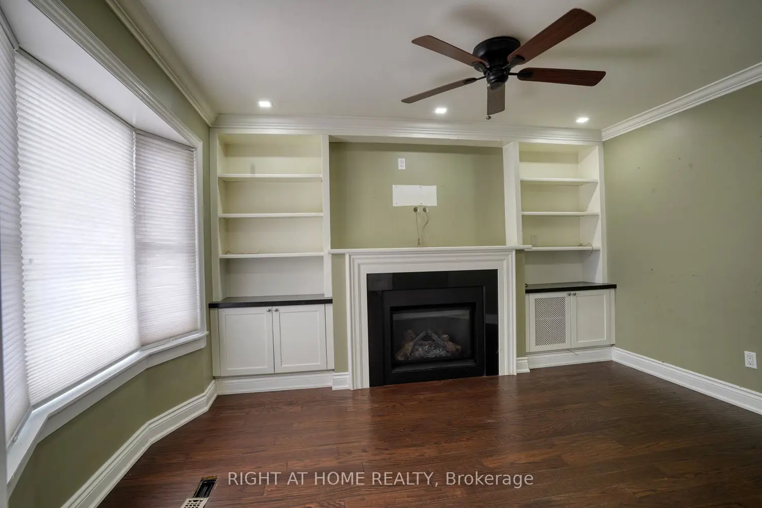 Additional image 7 of 54 Woodside Court