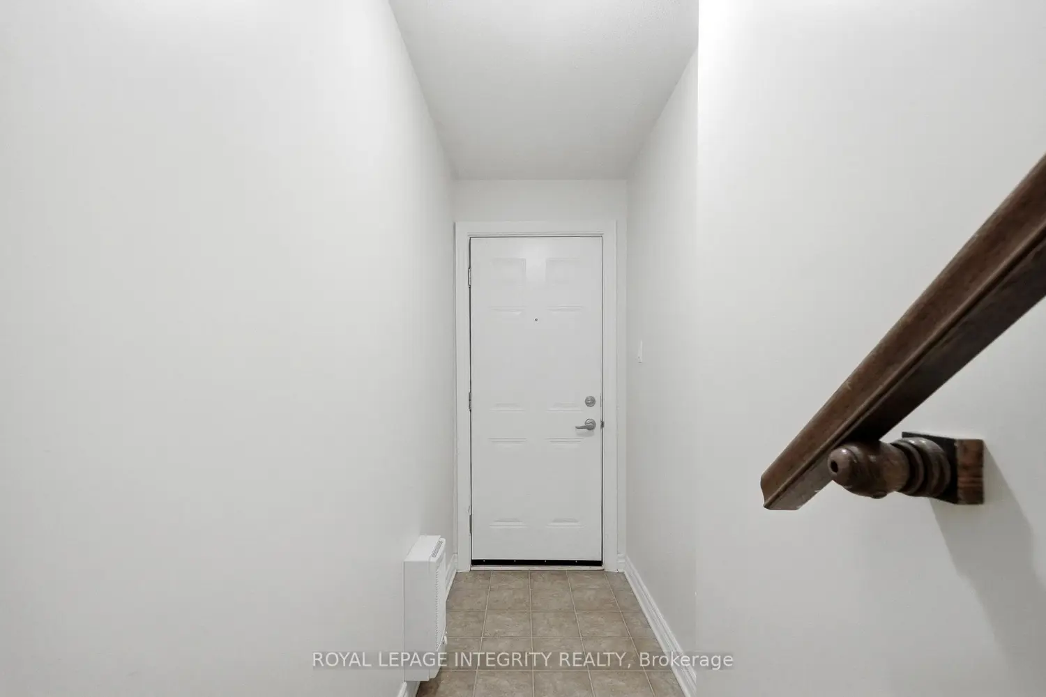 2341 Esprit Drive photo 2