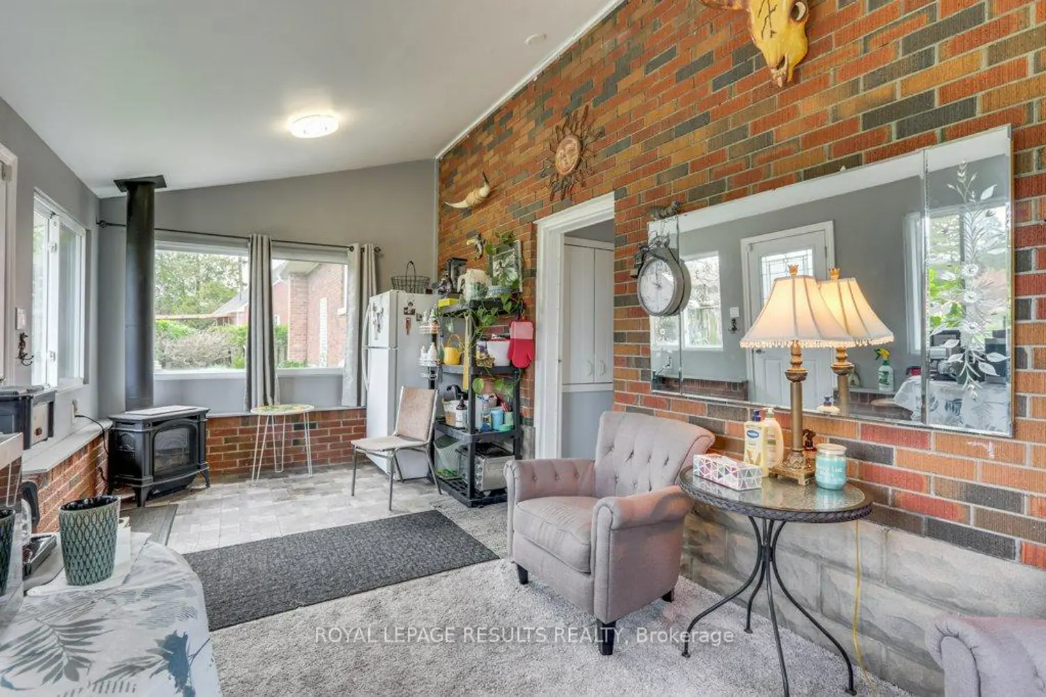 Additional image 3 of 124623 Simcoe Street