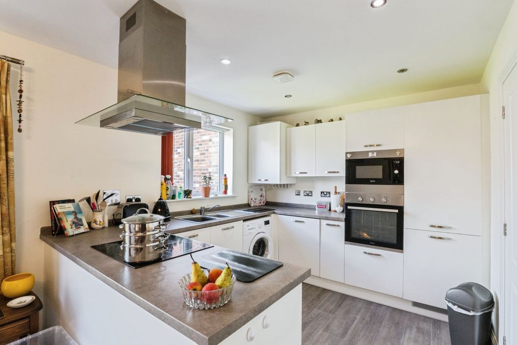 Additional image 8 of 3 bed detached house for saleGrebe Court, Preston PR4