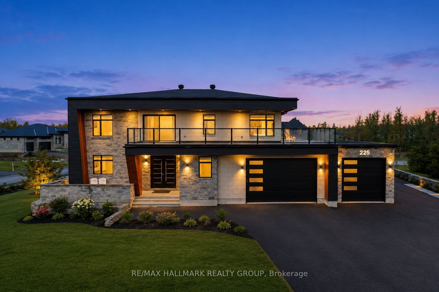225 Summerview Terrace, Ottawa, ON, K4P 0E9