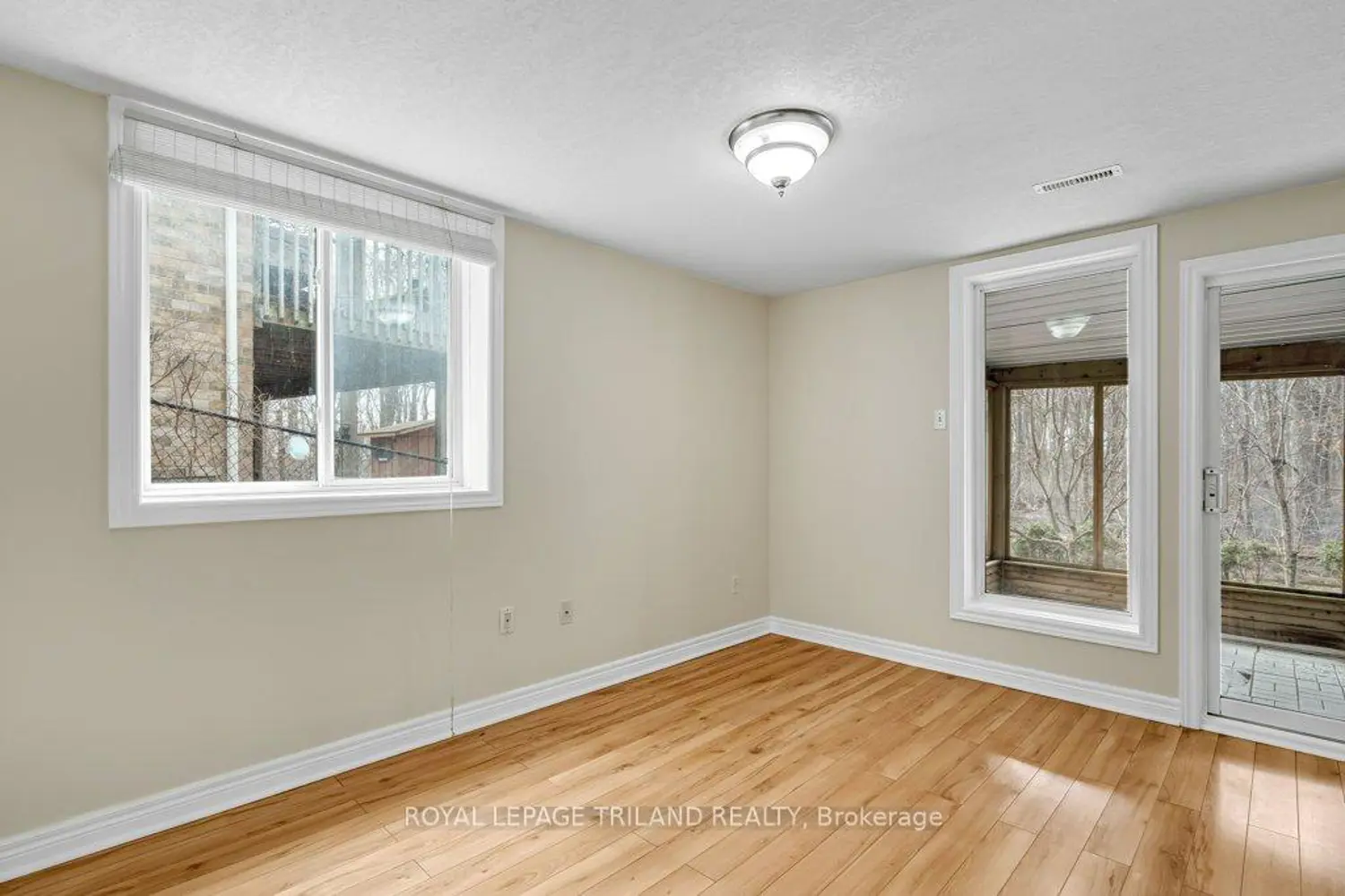 Additional image 12 of 215 Rossmore Court