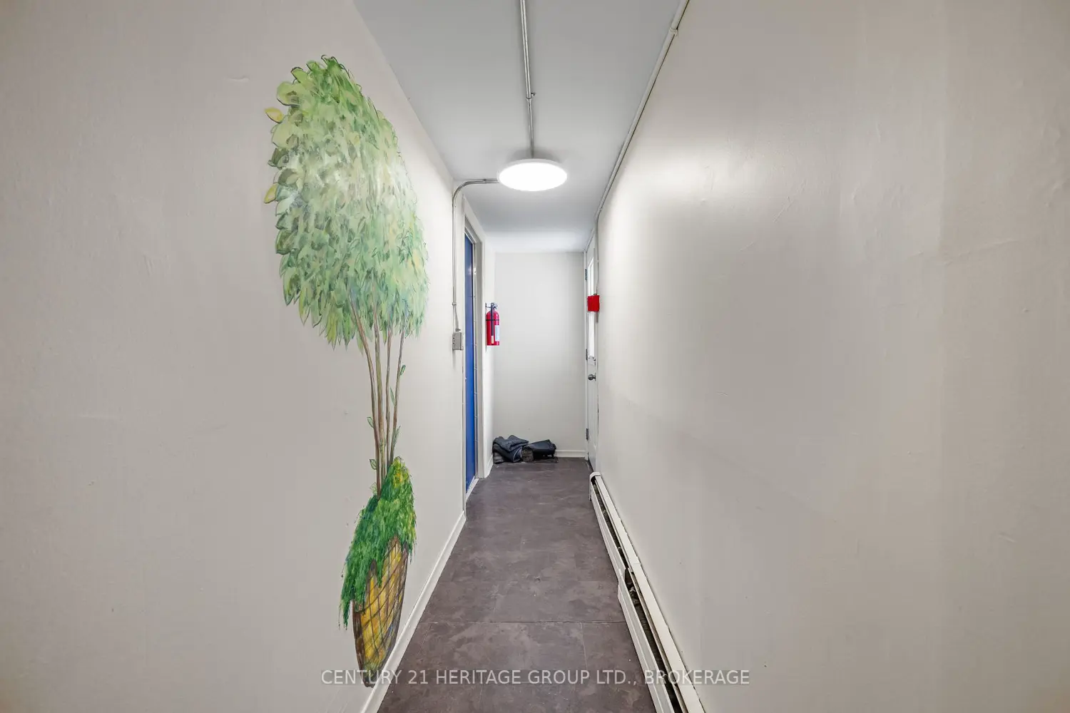 Additional image 19 of 186 Rideau Street