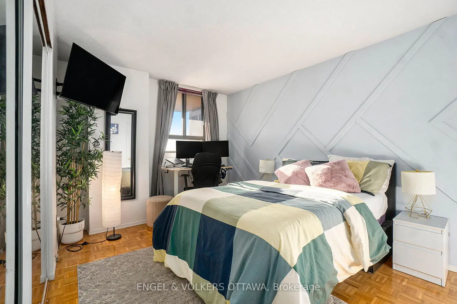 Additional image 14 of 475 Laurier Avenue 907