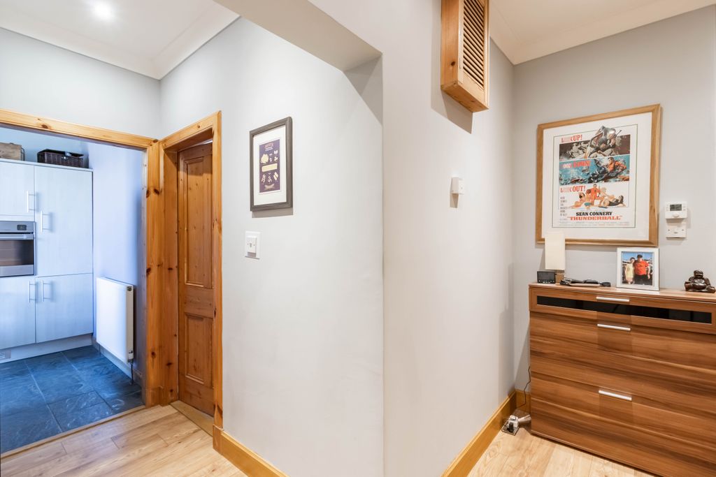 Additional image 6 of 3 bed flat for saleCastle Street, Montrose DD10