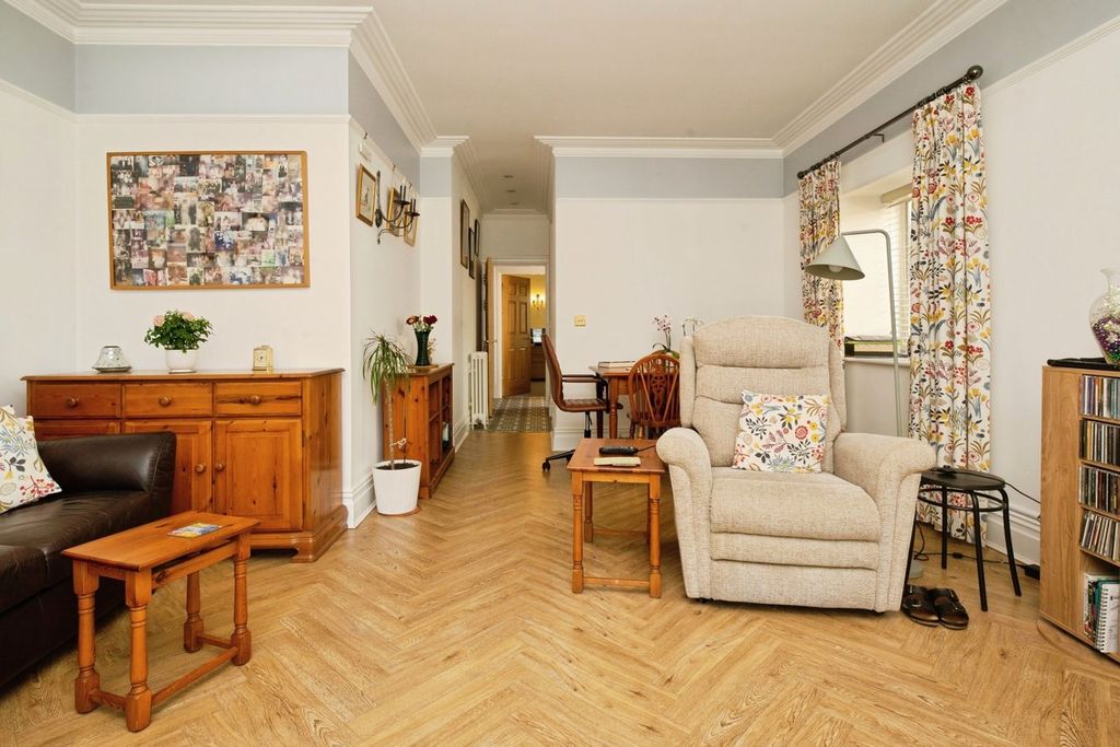 Additional image 5 of 2 bed maisonette for saleThe Manor, Talygarn, Pontyclun CF72