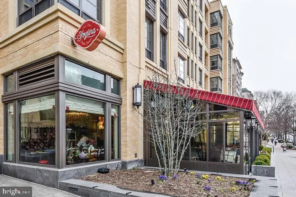 3001 Veazey Terrace NW Unit 1307, Washington, DC 20008