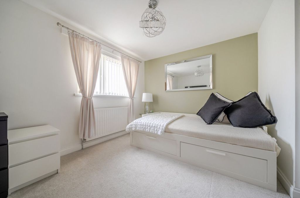 Additional image 13 of 3 bed semi-detached house for saleBrockmans Close, Minster, Ramsgate CT12