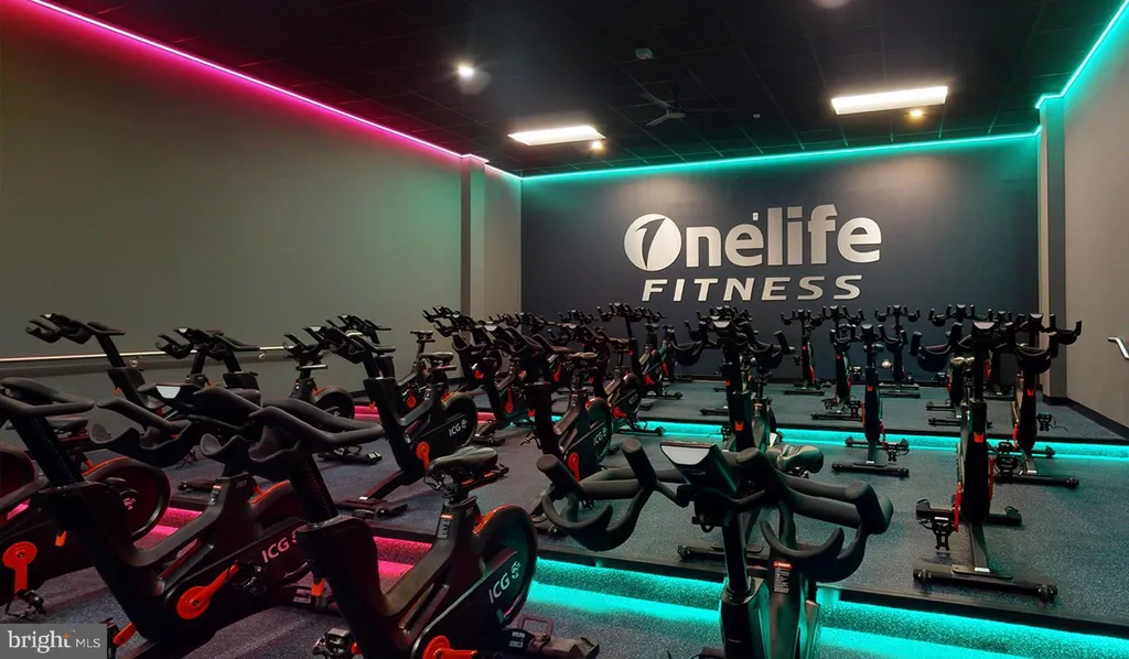 Additional image 5 of 4000 Wisconsin Avenue NW Unit 4K-323, Washington, DC 20016