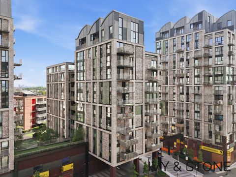 5 Caxton Street North, London, Greater London E16