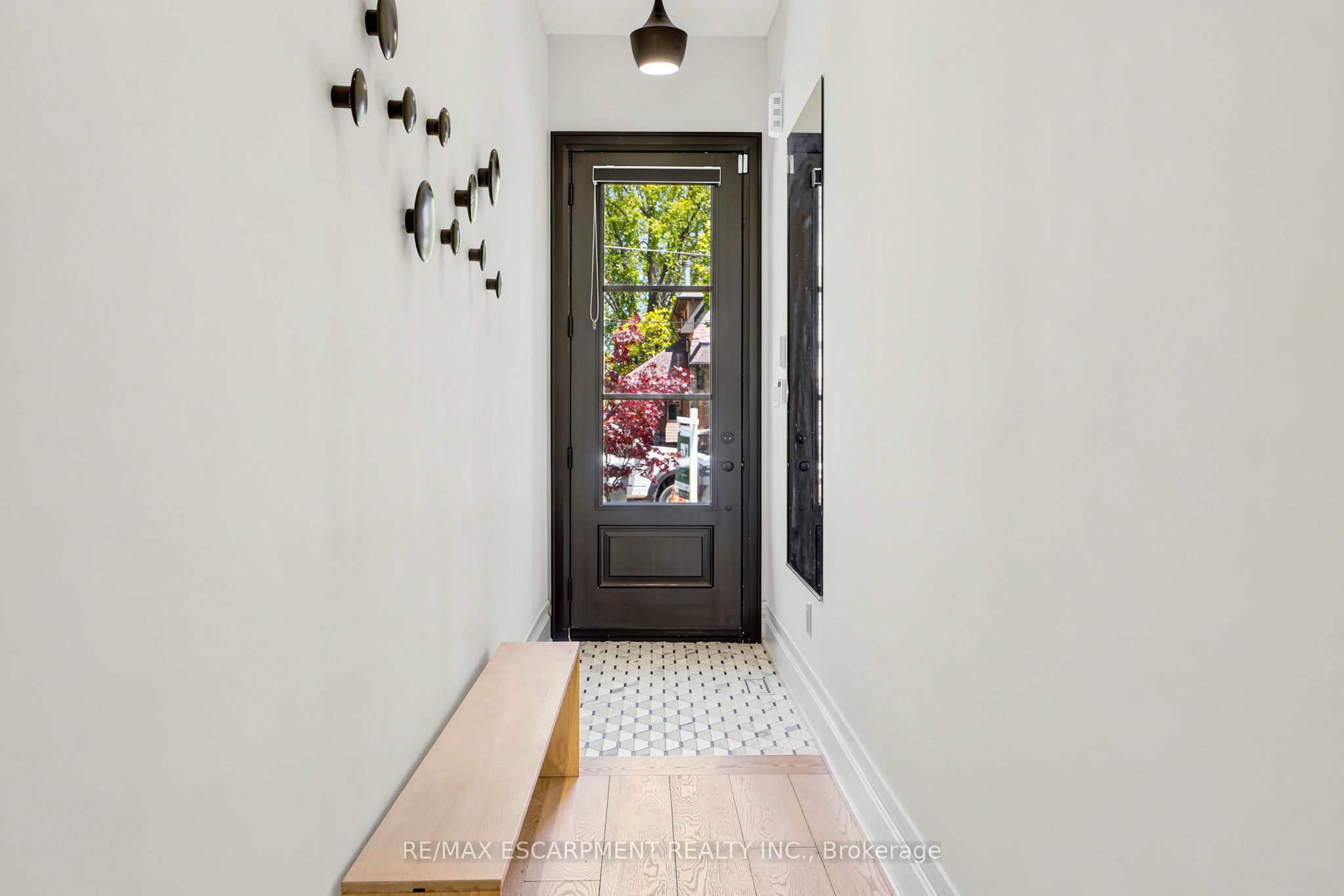 Additional image 3 of 38A Maple Avenue N, Mississauga, ON, L5H 2S1