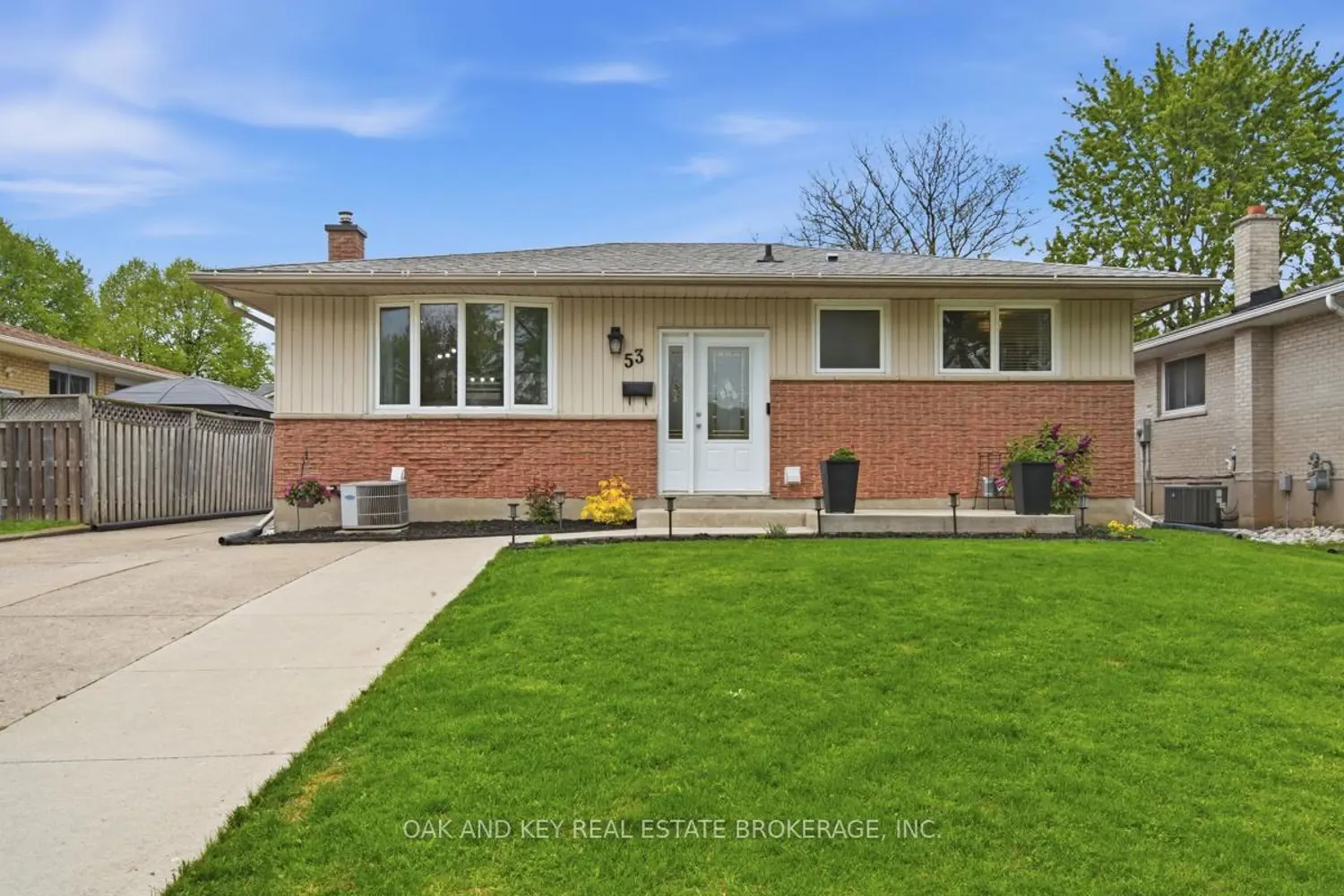 53 Alayne Crescent